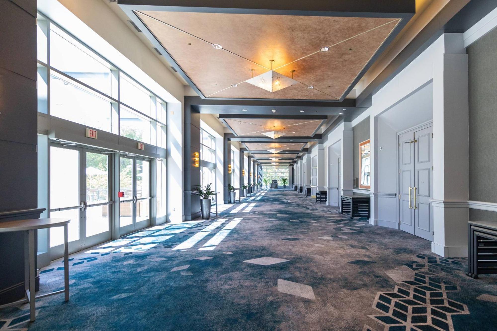 Bethesda North Marriott Hotel & Conference Center Экстерьер фото